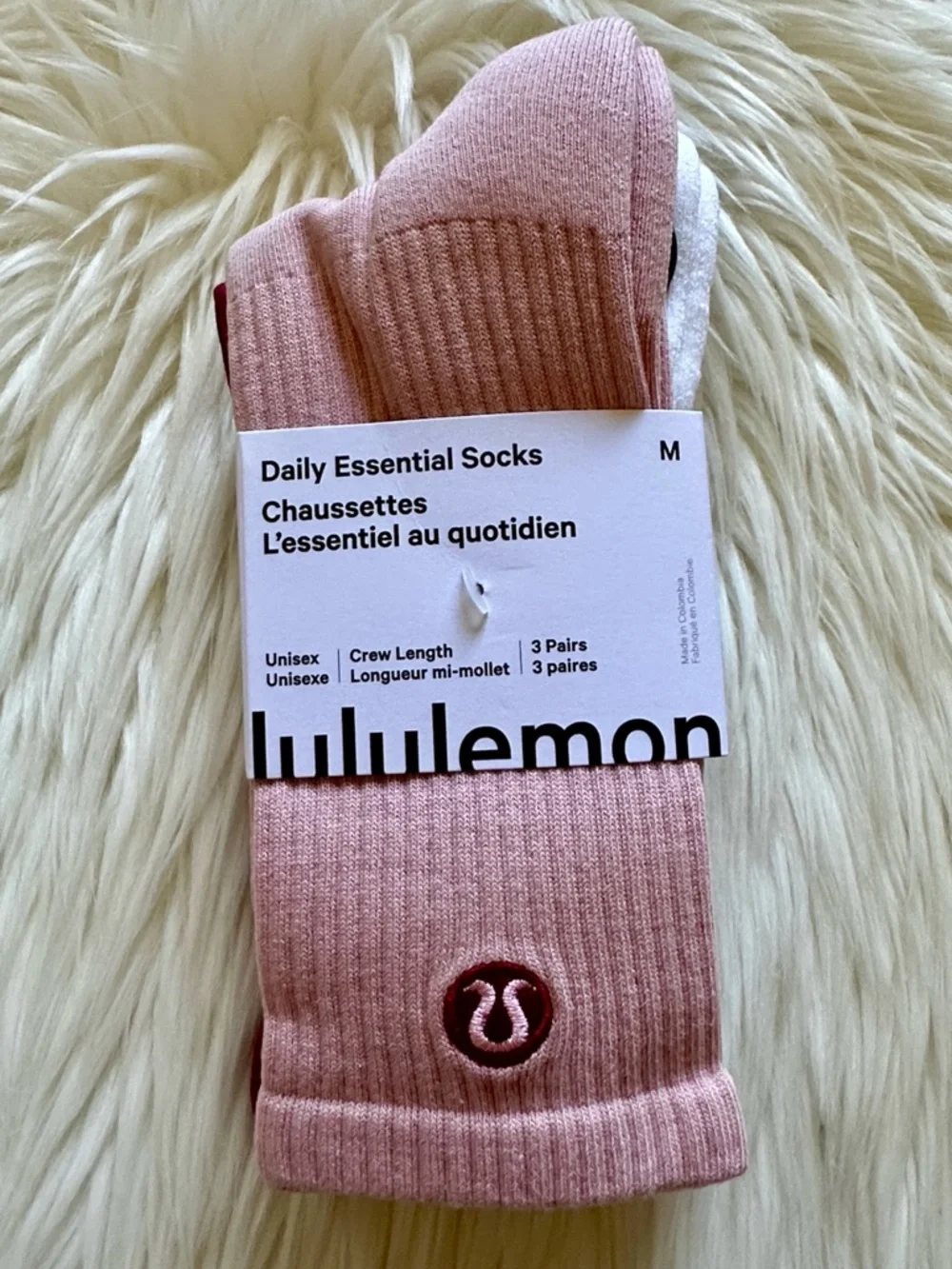 Lululemon Unisex Daily Essential Crew Socks 3 Pack - Picture 2 of 3